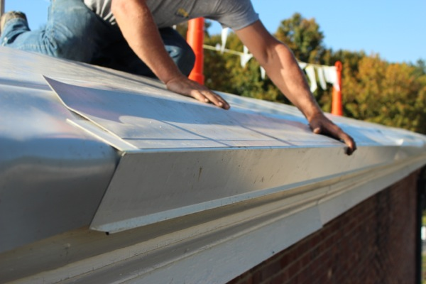 Why Are Aluminum Gutter Parts Becoming Popular And Leading The Trends?