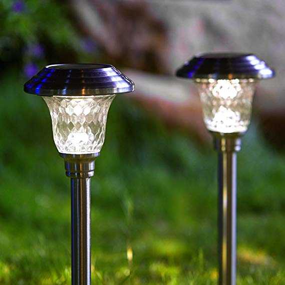 How to install solar light in your garden