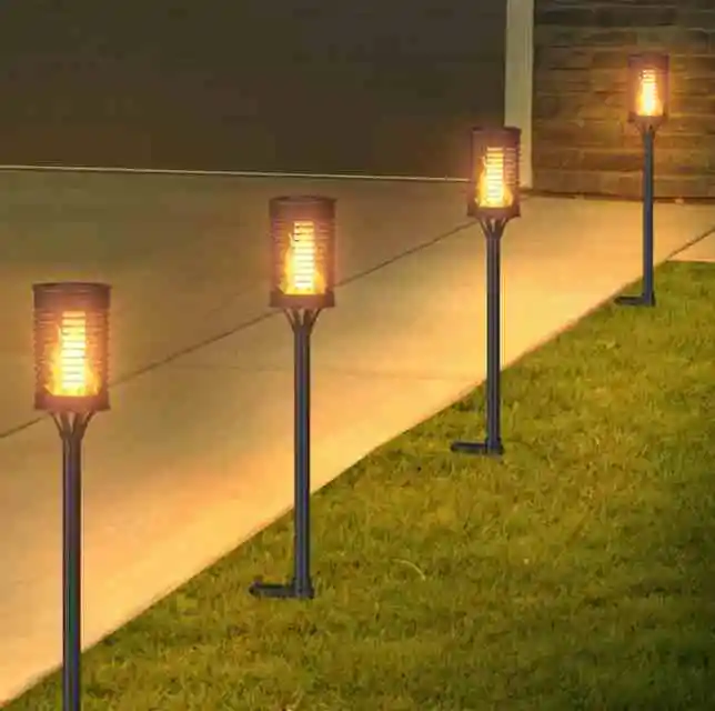 Artificial Rattan Flame Light Outdoor Garden Solar Light