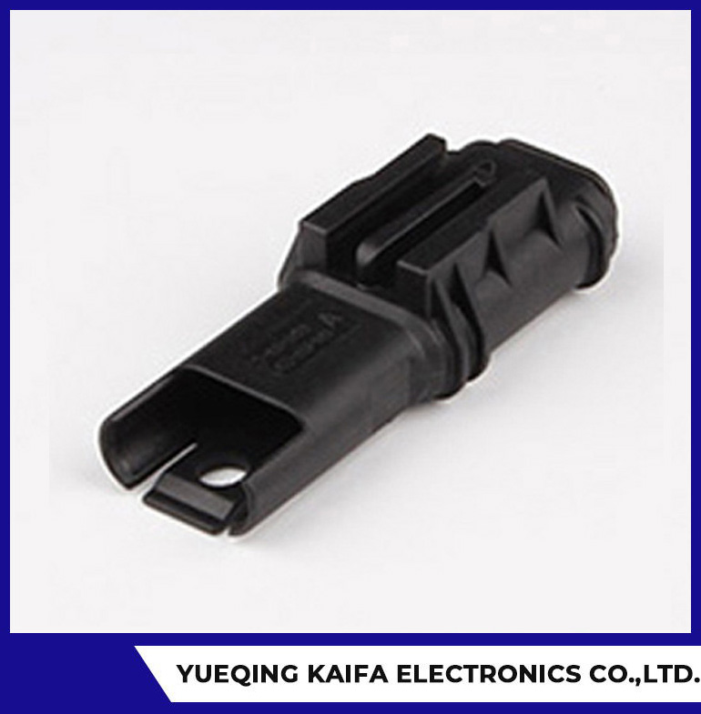 3 Pin Car Electrical Connector Housing