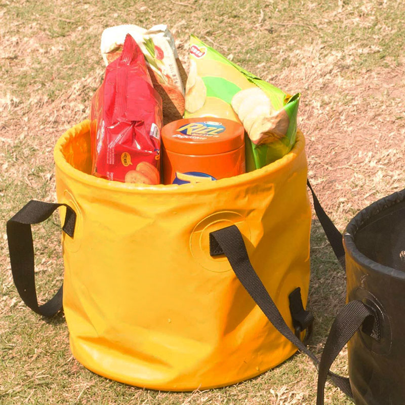 The Friendly Collapsible Bucket with Lid