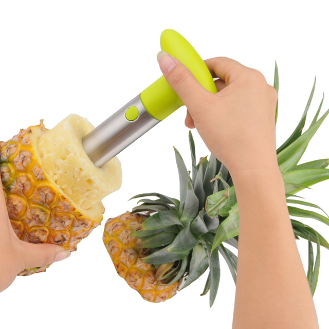 Pineapple peeler slicer