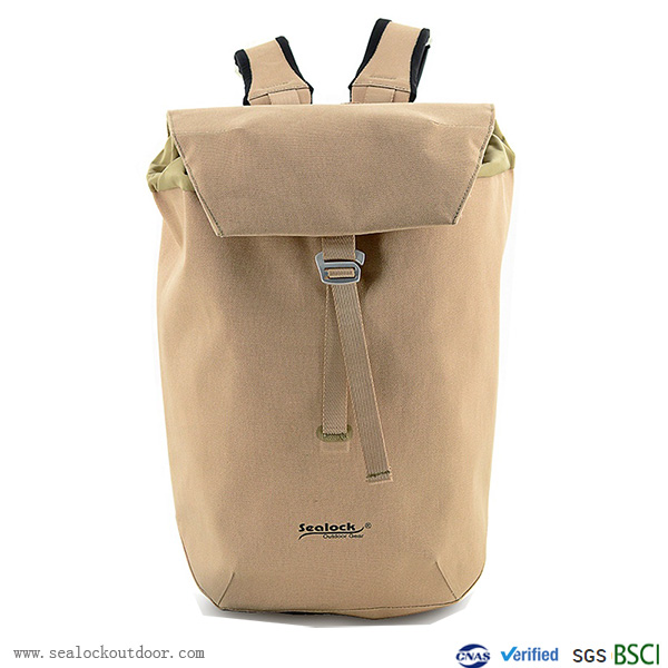 Ang pagkakaiba sa pagitan ng hindi tinatagusan ng tubig backpack at ordinaryong backpack