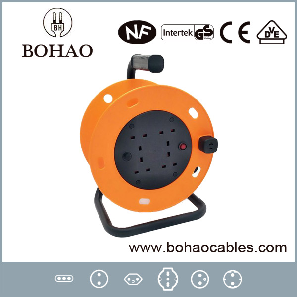 UK 4 Outlets Cable Reel