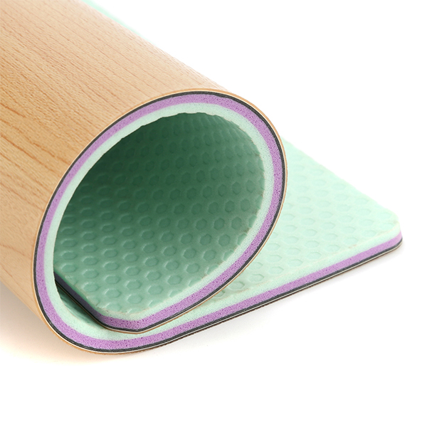 8mm Anti Skidding Waterproof Wood Color Gymnasium Vinyl Sports Flooring