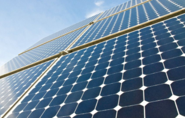 Do you know the difference between monocrystalline and polycrystalline in solar panels?