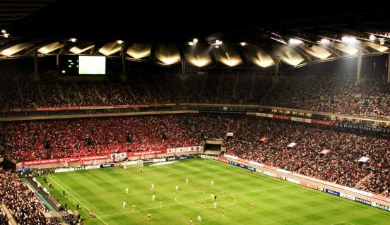 How should the stadium choose LED stadium lights?