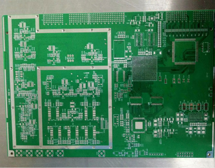 Rogers PCB tiekėjas Aukšto dažnio PCB gamintojas Aukštos kokybės daugiasluoksnės spausdintos plokštės gamintojas
