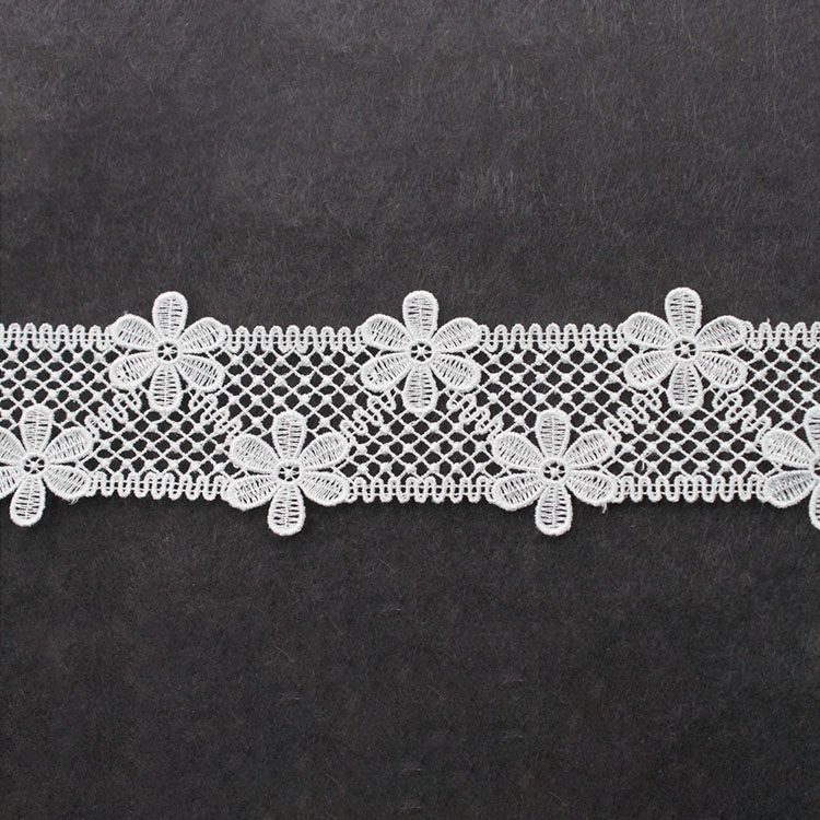 4.5cm Width Polyester Water Soluble Embroidery Lace