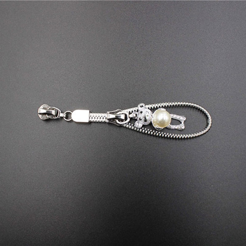 Lovely Metal Zipper with Bear and Pearl Stopper Key Ornament