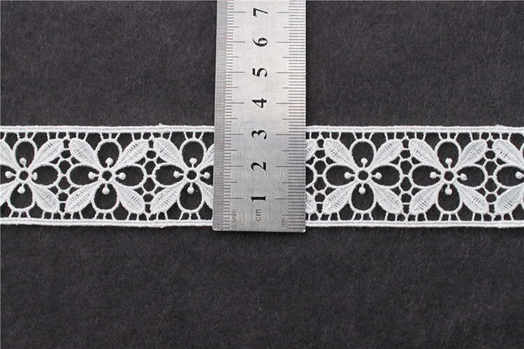 New Arrival Cotton Embroidery Border Lace