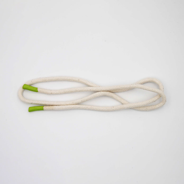 Hvid rund bomulds hættetrøje med grøn silikontip