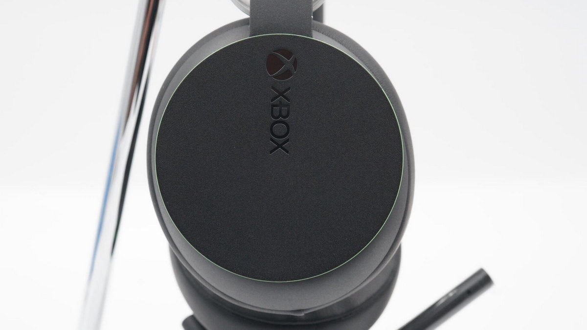Microsoft releases Xbox Wireless Gaming Headset
