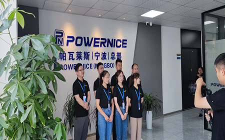 يقبل Powernice مقابلة حصرية مع محطة Fenghua TV
