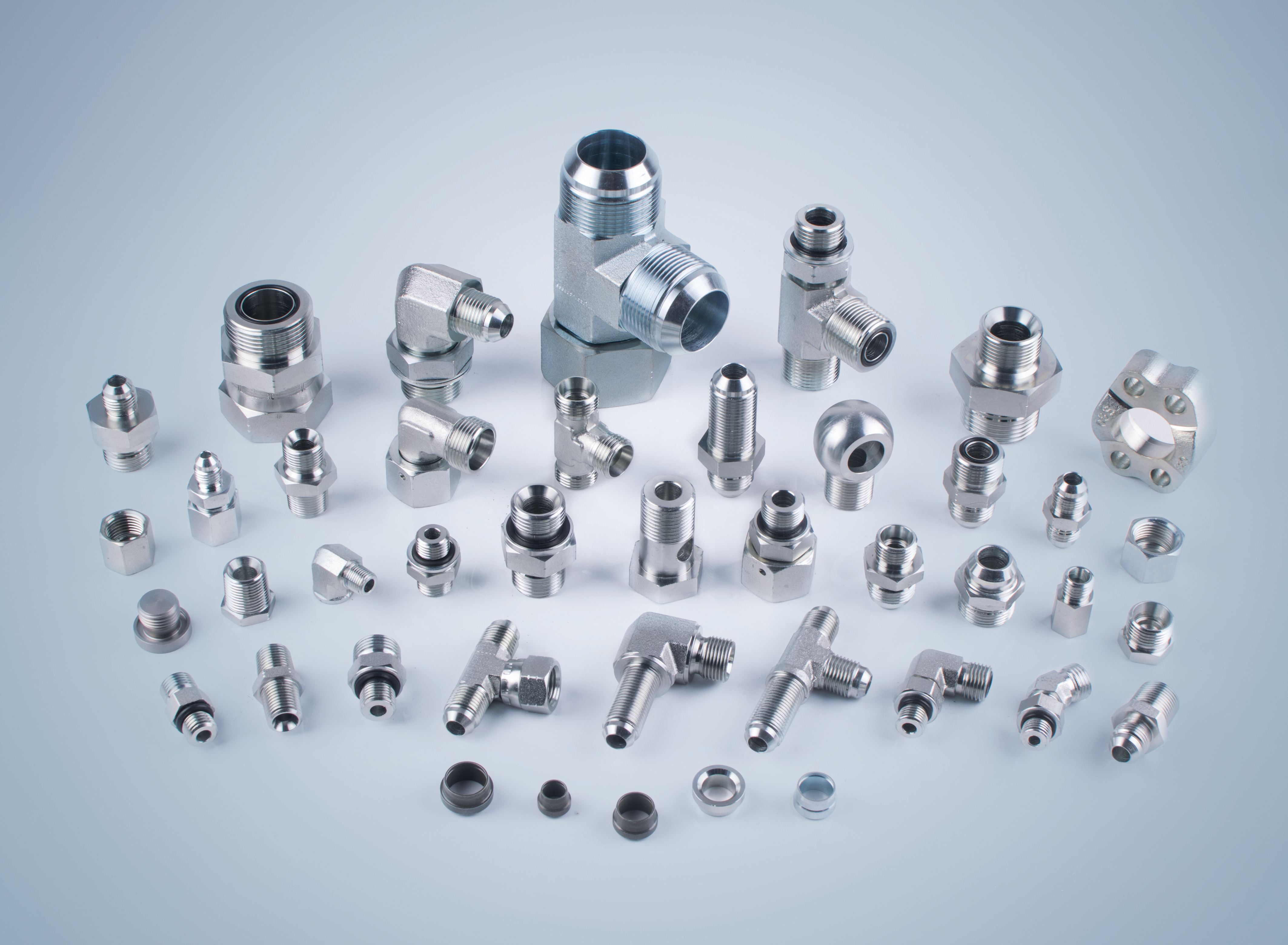What are hydraulic fittings used for?