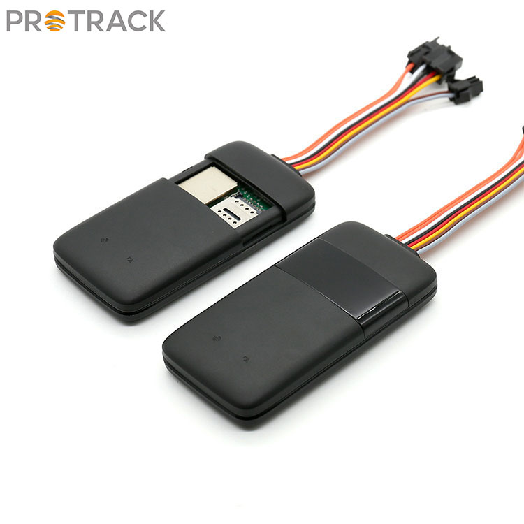 What are the advanced features of iTrybrand car location tracker