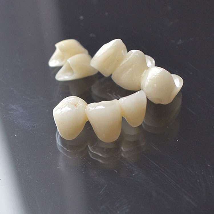 The Zirconium Dioxide Whole Porcelain Teeth is Excellent