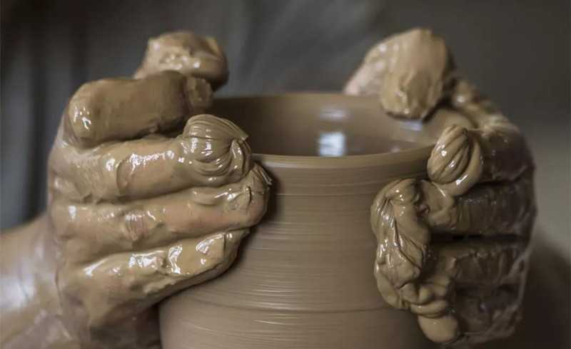Kumpulan lengkep karajinan keramik Cina kuno