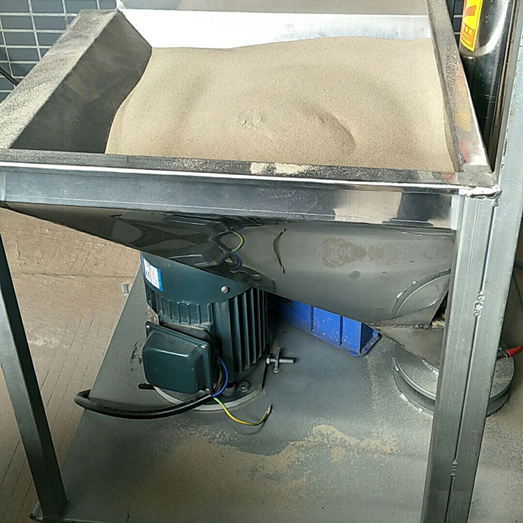 Automatinė spiralinio smėlio tiekimo mašina