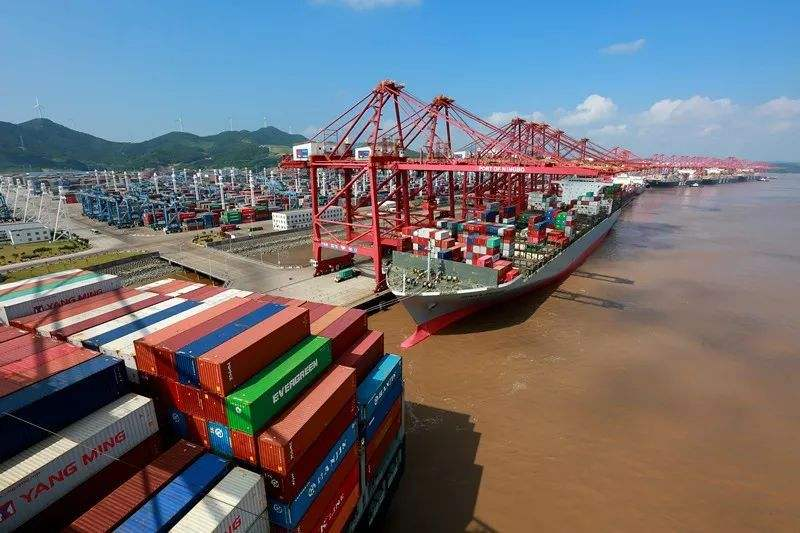 Οι συνολικές εισαγωγές και εξαγωγές της Ningbo αυξήθηκαν