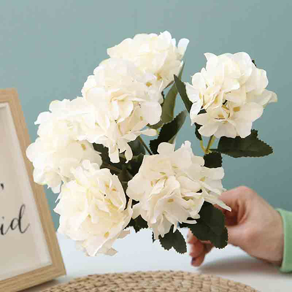 Kunstige blomster 6 grene hortensia silkeblomster Moderigtig buket til bryllup og hjem