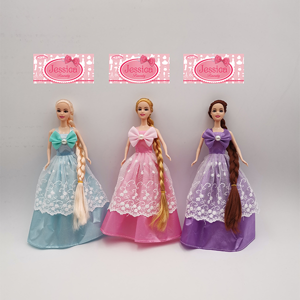 Hračky Barbie princezny vyrobené v Číně - 7 