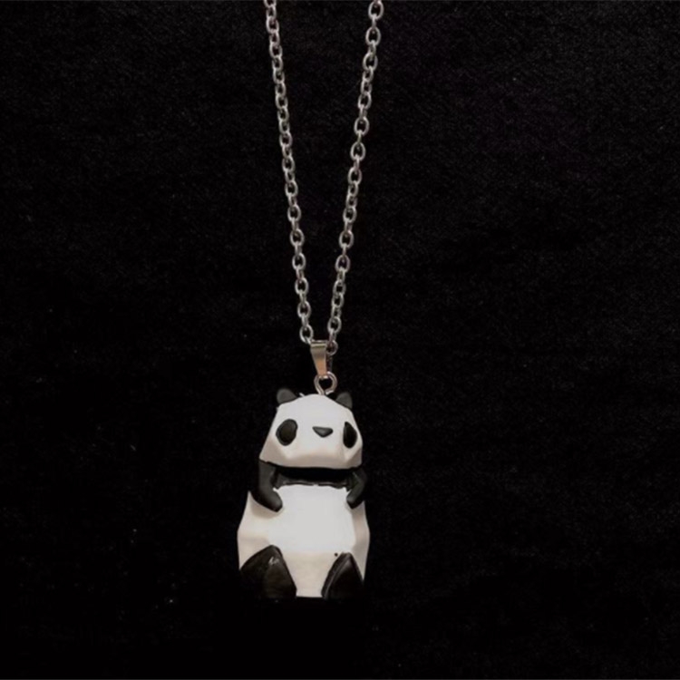 Krásny 3D náhrdelník Panda