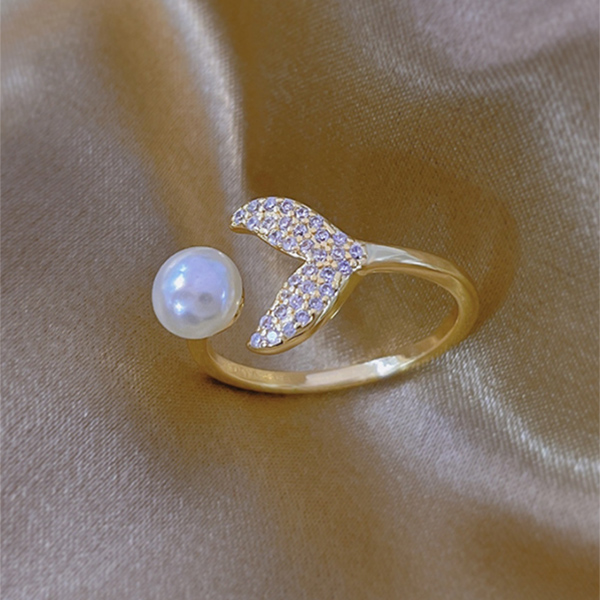 Beautiful Pearl And Mermaid Tail Ring With Diamonds