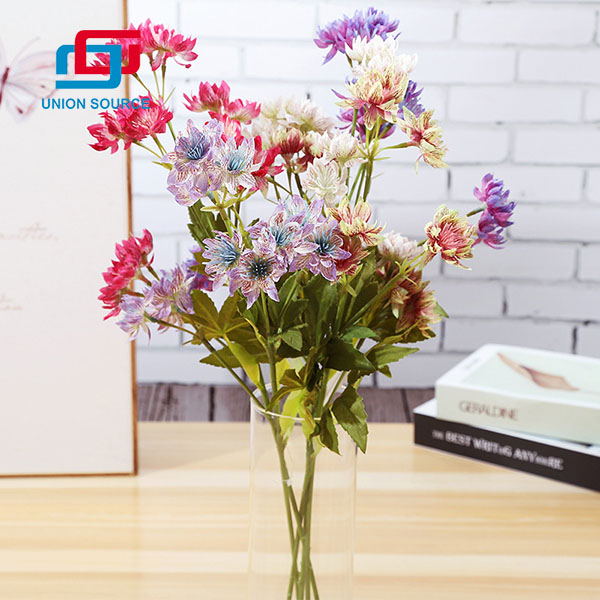 Decorative Good Quality Artificial Flowers Daisy Type For Decoration