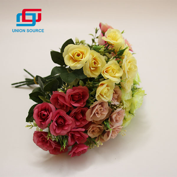 Kvalitní kytice z perské růže s 5 hlavami, umělé květiny pro použití jako dekorace - 0