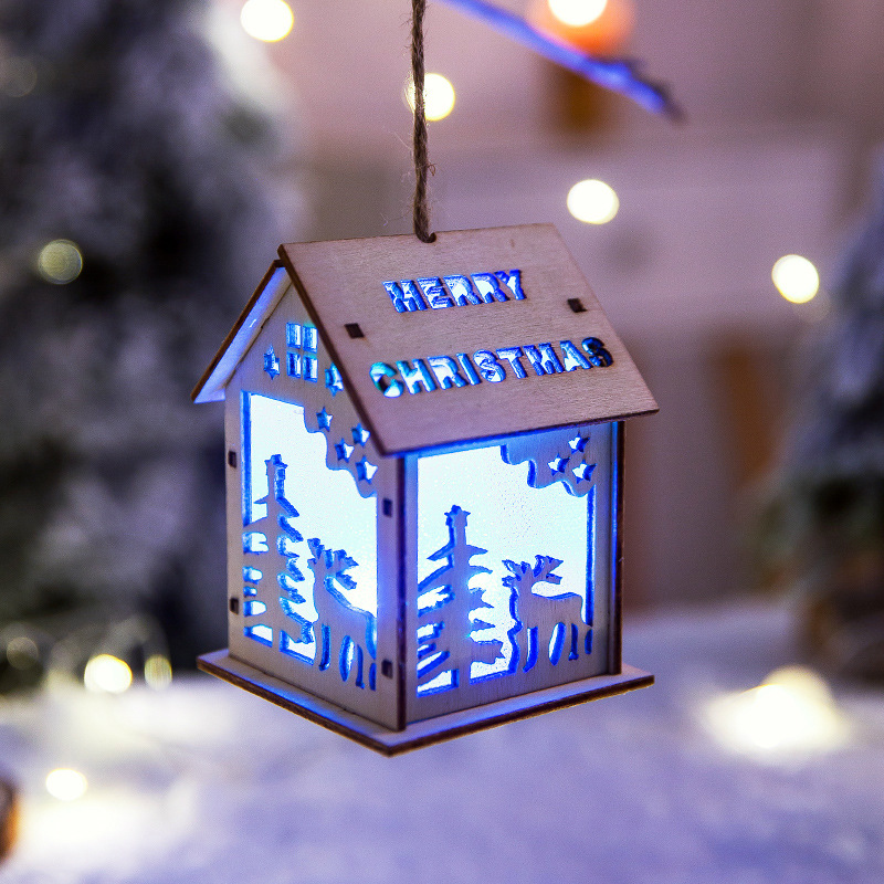 LED karácsonyi faház függő dekoráció - 3 
