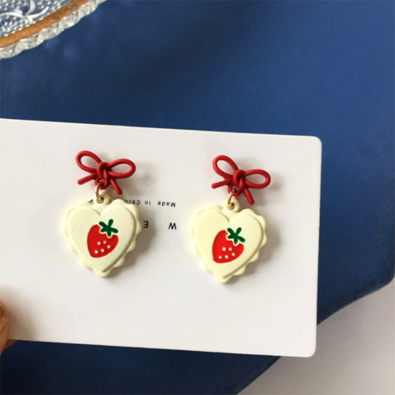 Loving Strawberry Pattern Earrings With Bow