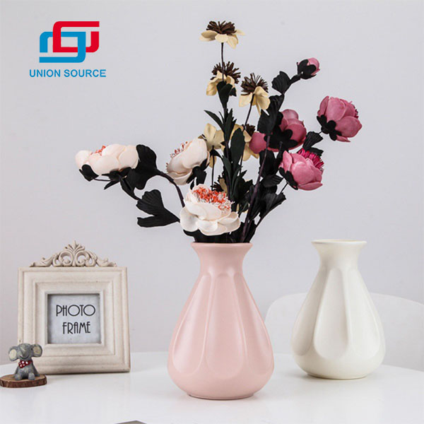 مصنوعی پھولوں کی گھر کی سجاوٹ کے لئے پلاسٹک کی گلدستے اچھ Vے معیار کے گلدان