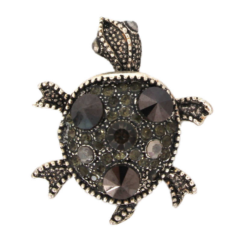 Popular Tortoise With Big Diamond Brooch