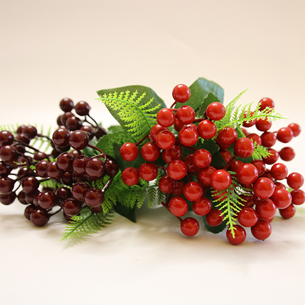 Nagykereskedelmi ár perzsa fű vörös gyümölcs mesterséges növények otthoni dekoráció - 3