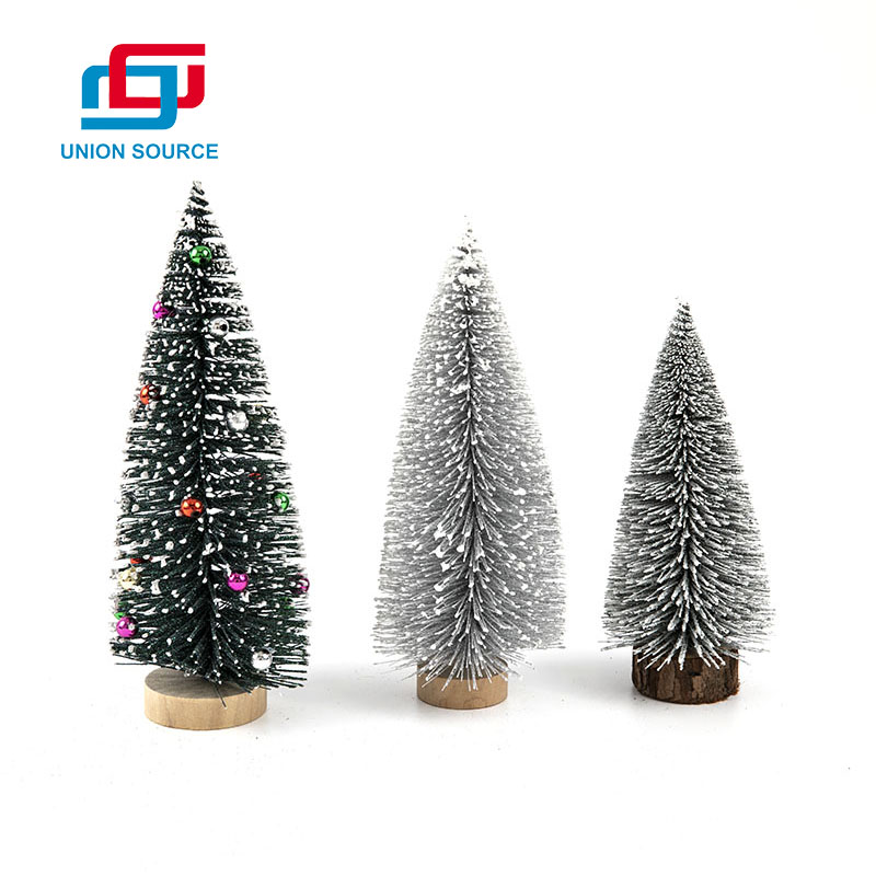 Wooden Christmas Tree With Different Size