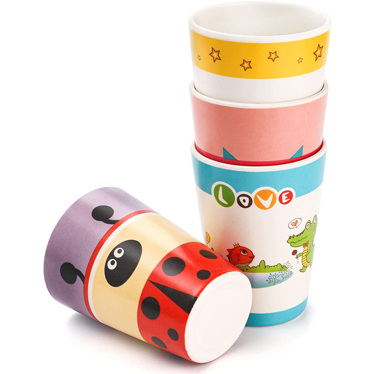 BPA-vabad korduvkasutatavad koomiksite joogitopsid bambusest lastele - 3 
