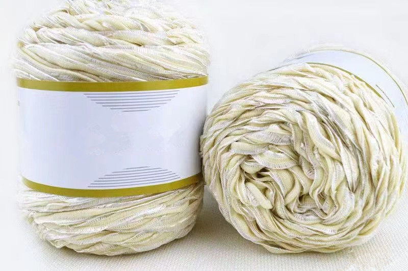 61% Nylon 39% Rayon Tape 1.1NM Blended Yarn