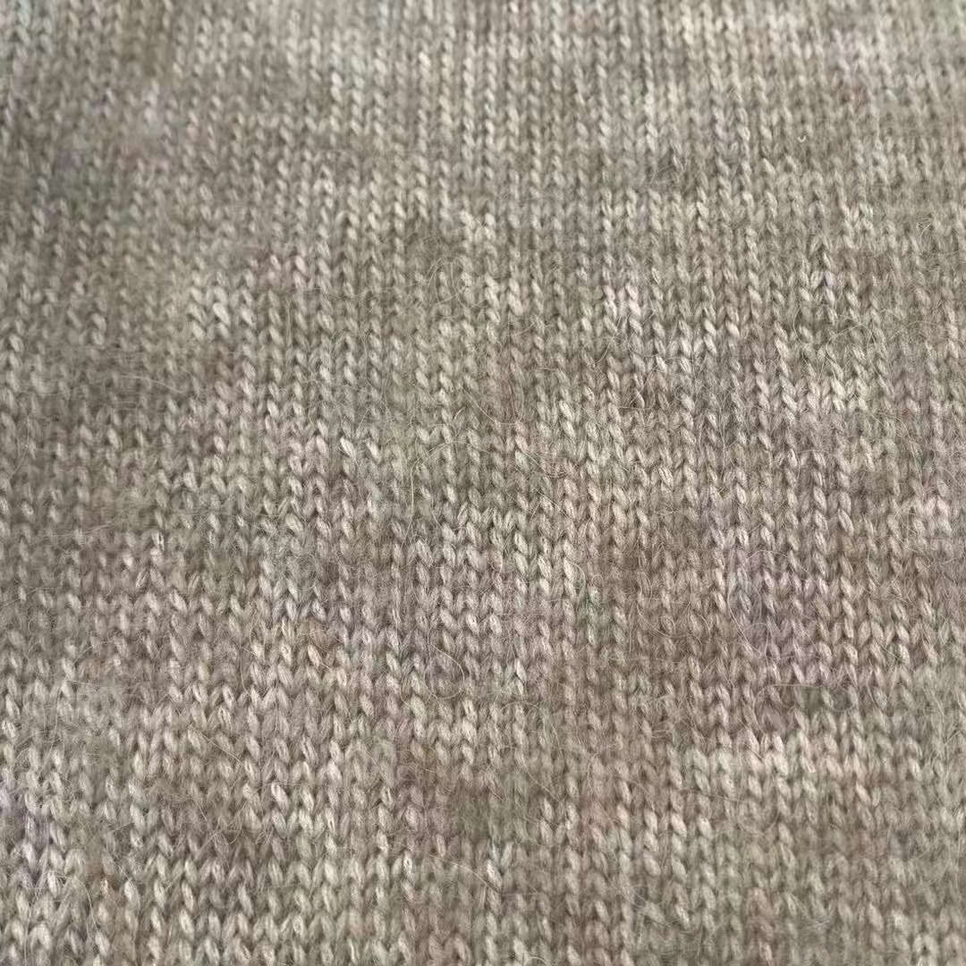 बहु रंग Crochet इंद्रधनुष यार्न 6.2NM फैंसी यार्न
