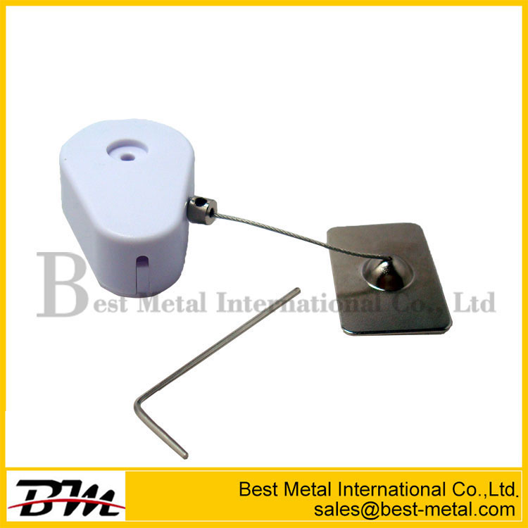 How does Black Retractable Anti-Theft Steel Tether Pull Box Reel work?