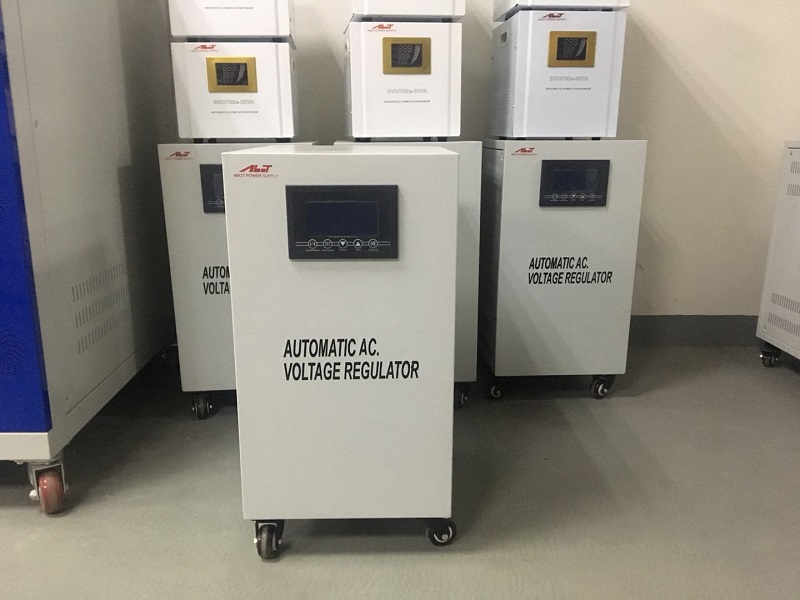Single Phase AVR 10KVA Voltage Regulator Ready for Shipment