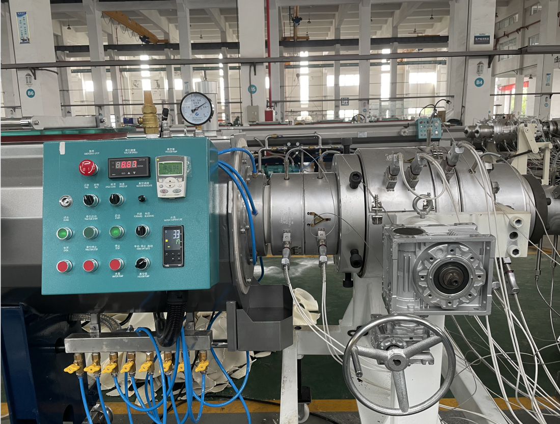 Sizing device of PE Pipe Extrusion Production Line