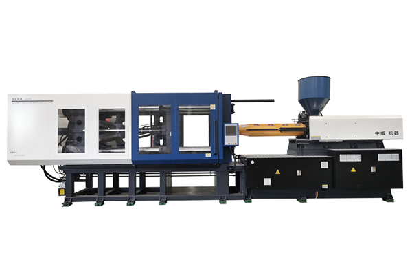 Special injection molding machine for oil drum