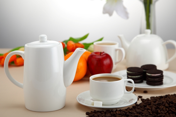 Sunnex Porcelain Coffee Pot