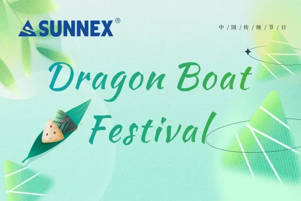 Sărbătorim Festivalul Barcilor Dragon