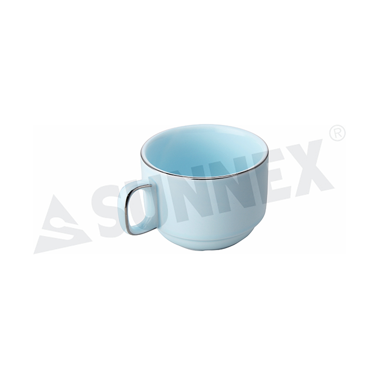 Porcelánový hrnek na kávu modré barvy