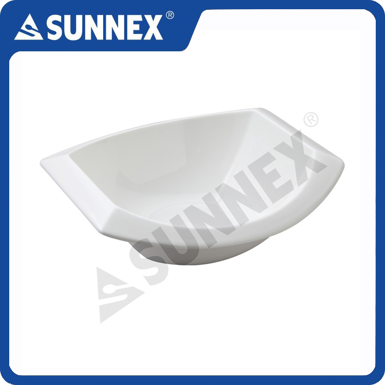 White Color Porcelain Square Bowl
