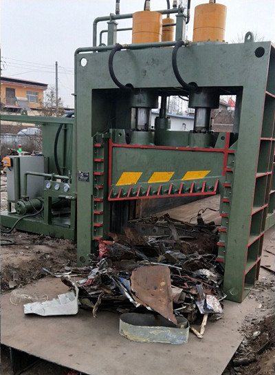 Gantry Type Hydraulic Scrap Shears Machine For Heavy Metal - 0