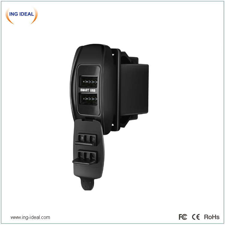 Built-In 4.8A Bus Usb Car Charger With Double-Sided Insertion Port