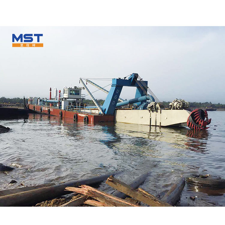 24inch Sand Dredging Cutter Suction Dredger China